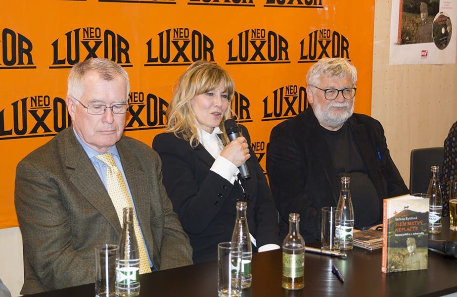 jsem_mrtvy_neplacte_krest_obr_01