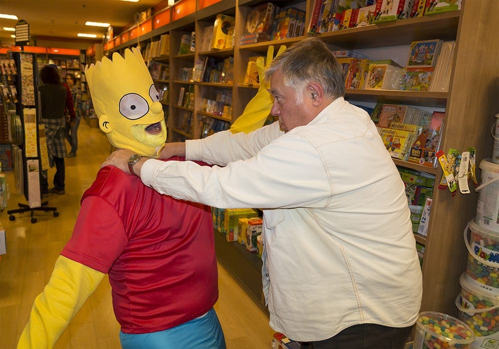 krest_simpsonovi_25_let_obr_01
