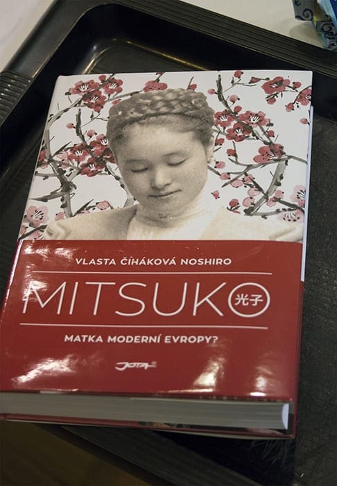 krest_mitsuko_obr_00