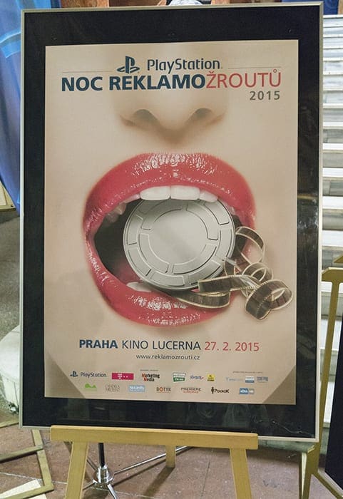 noc_reklamozroutu_2015_obr_00