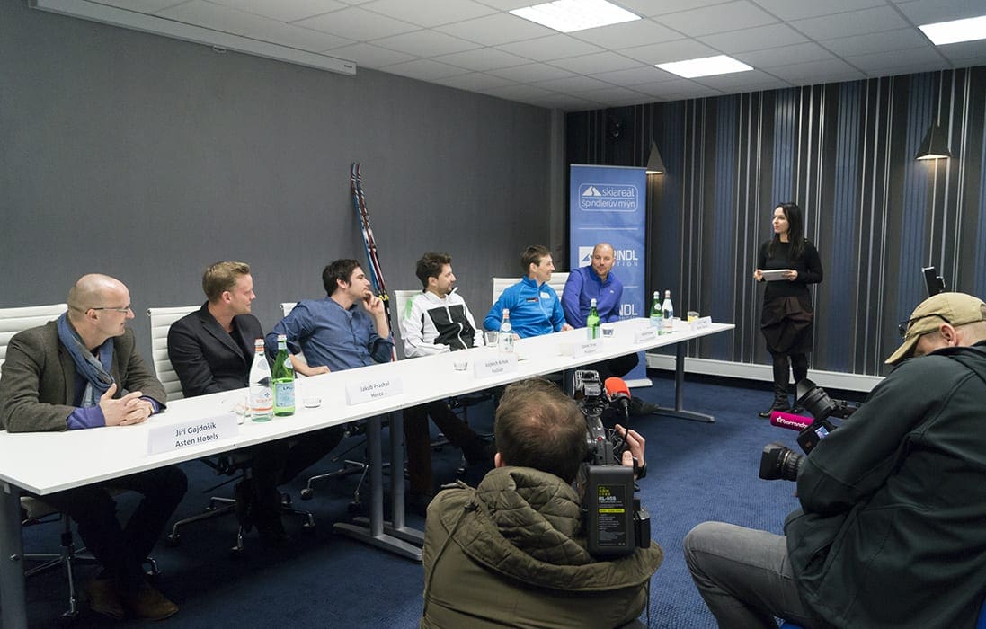 prvni_tiskovka_padesatka_obr_01