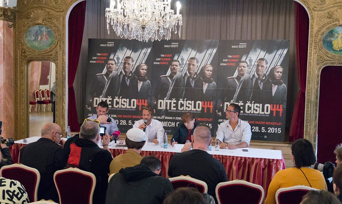 tom_rob_smith_obr_06