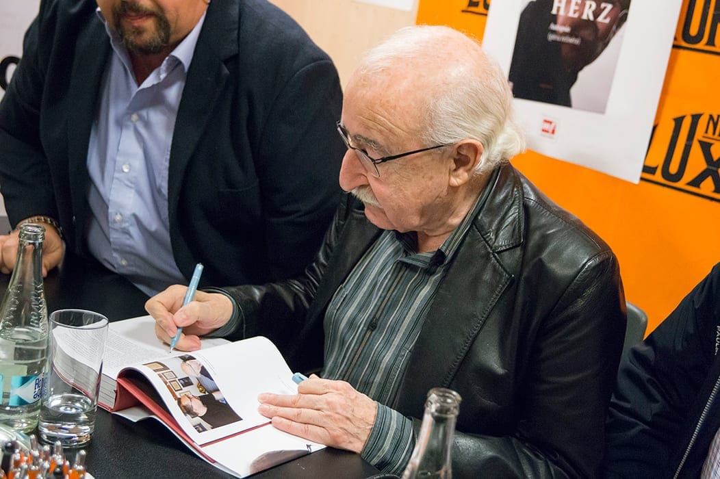 krest_knihy_herz_obr_02