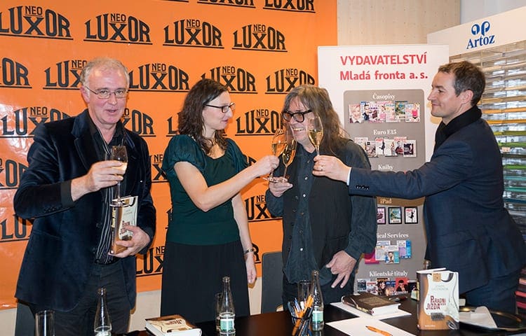 Joseph O´Connor, bratr zpěvačky Sinéad O´Connor v Praze představil Parádní jízdu