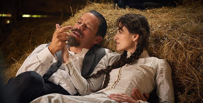 Recenze: Colette: Příběh vášně / Colette