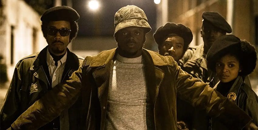 Recenze: Jidáš a černý mesiáš je silnou výpovědí o černošské komunitě a nabízí hlubší pohled do hnutí Černých panterů