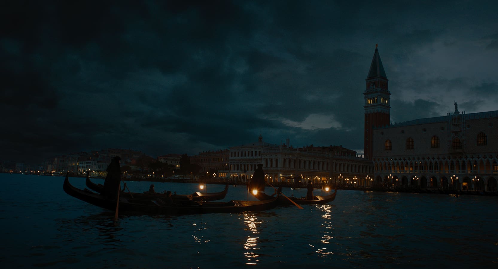 Přízraky v Benátkách (2023)