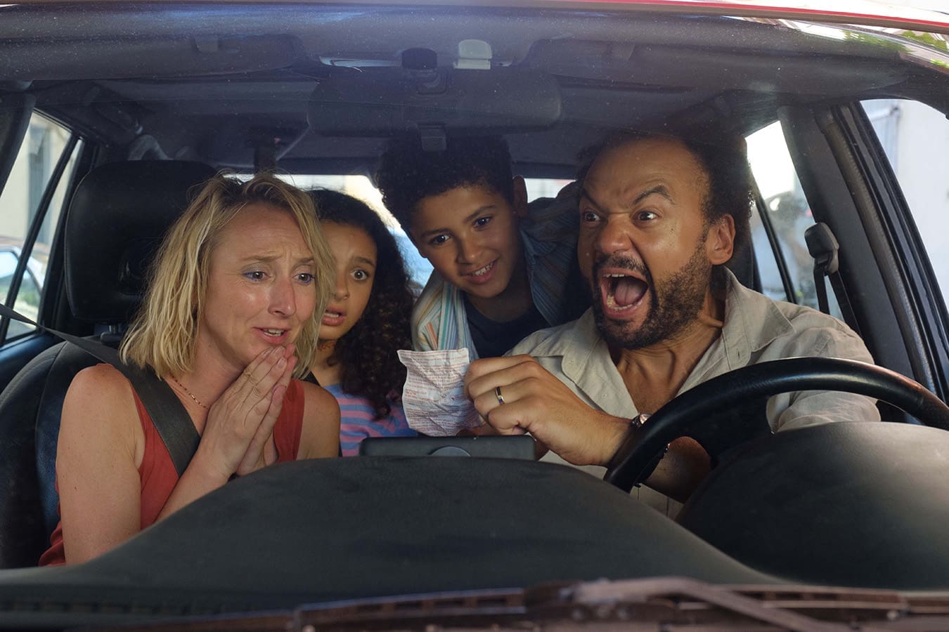 Máme prachy! (2024)