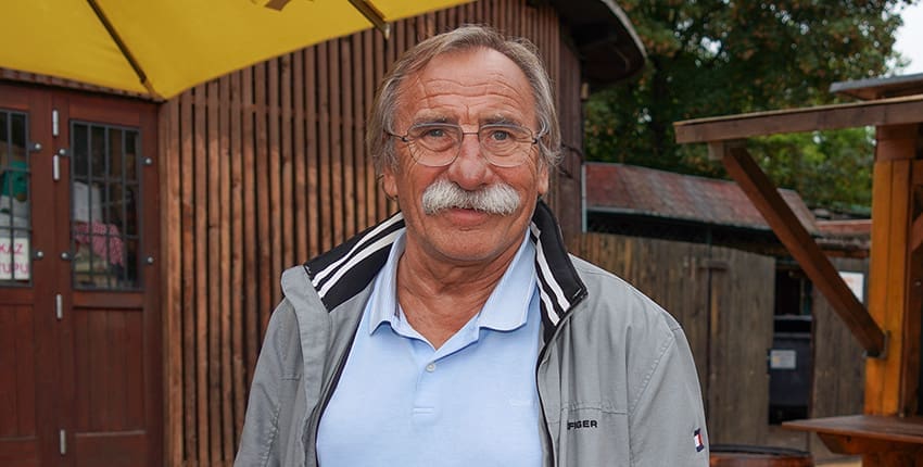 Pavel Zedníček se vrací pořadem Možné je všechno! k moderování, chybět nebude legendární „pantolína“