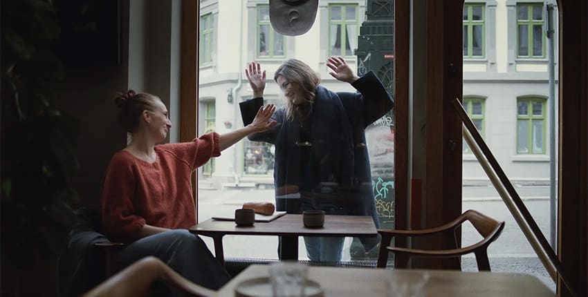 Recenze: Až na věky je srdcervoucí podívaná a intenzivní příběh o (sebe)lásce