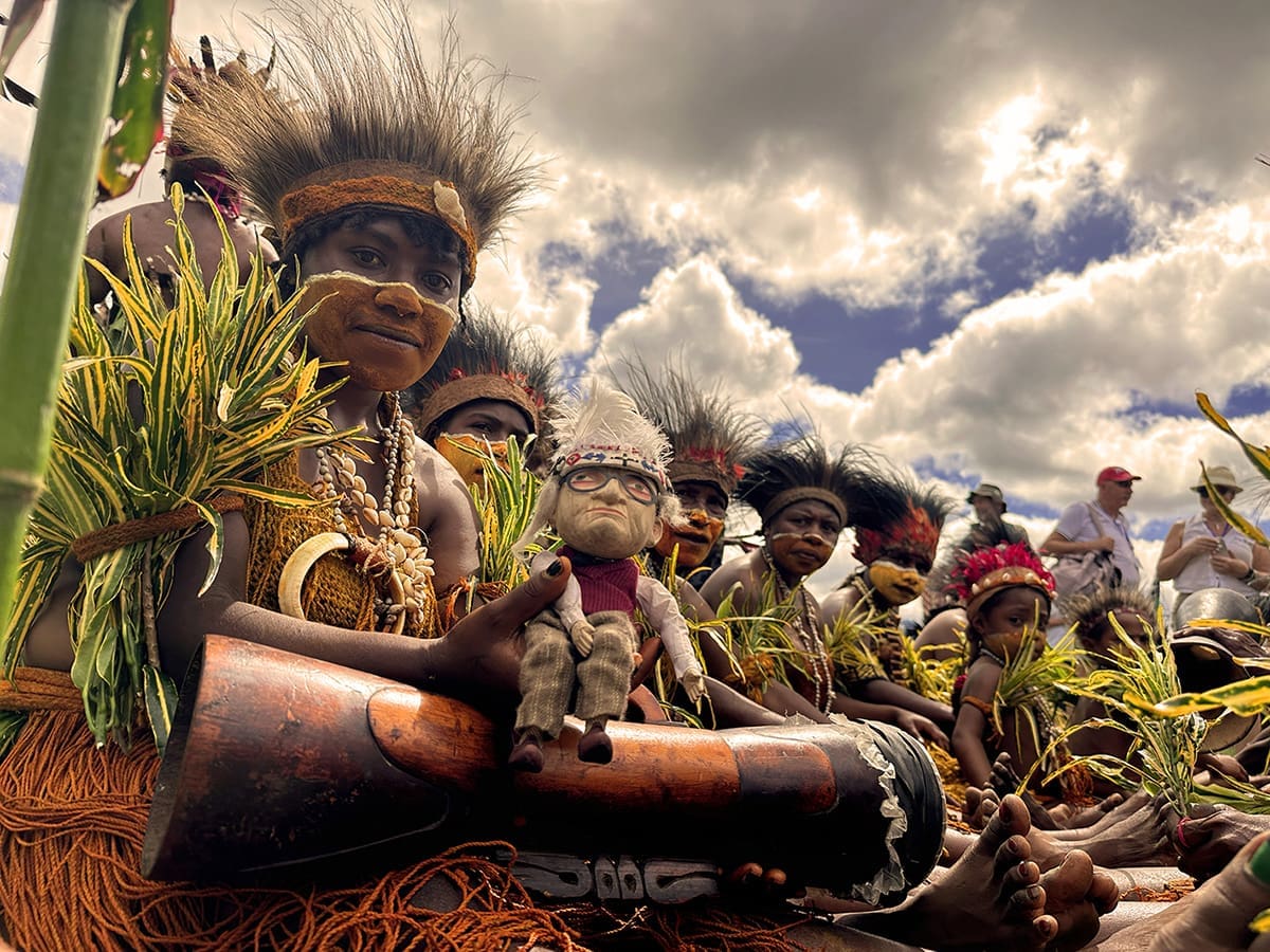 Vandráci na ostrově lidojedů (2024)