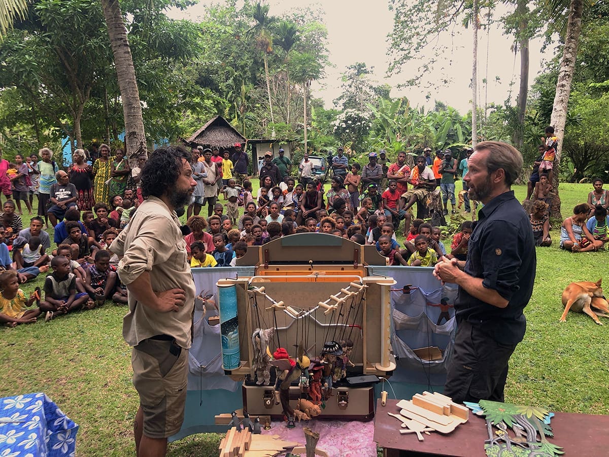 Vandráci na ostrově lidojedů (2024)