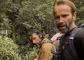 Recenze Vandráci na ostrově lidojedů: Cestopisný dokument chvíli hledá cíl, ale když ho najde, je to pěkná a vtipná podívaná