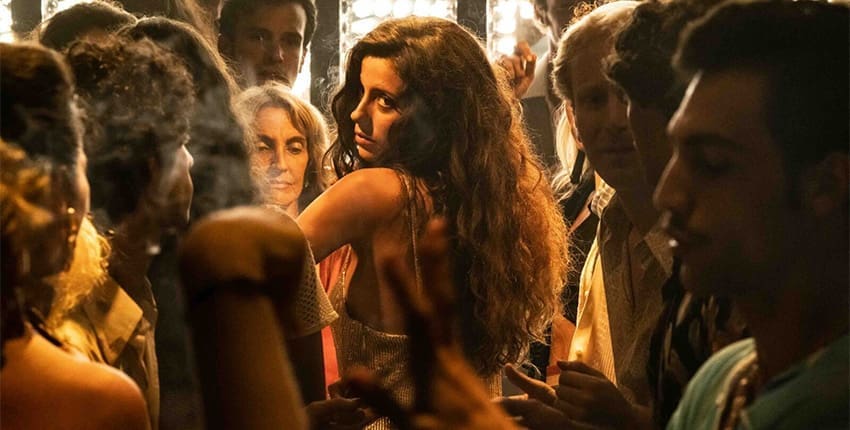 Trailer Parthenope s českými titulky nás seznámí s tou nejkrásnější ženou