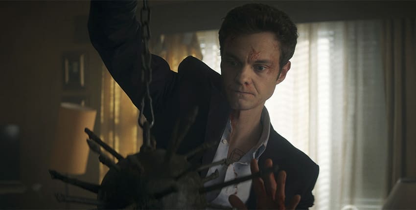 Recenze: Novokain vás rozhodně neumrtví nudou