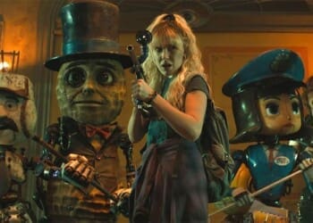 Recenze: Pasáž je ještě horší než špatná, je o ničem, a nikomu z tvůrců to nevadilo!