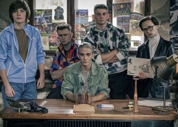 Trailer k filmu High School Heist, ve kterém se představí Prokop Zach a Tomáš Weber jako dva rivalové