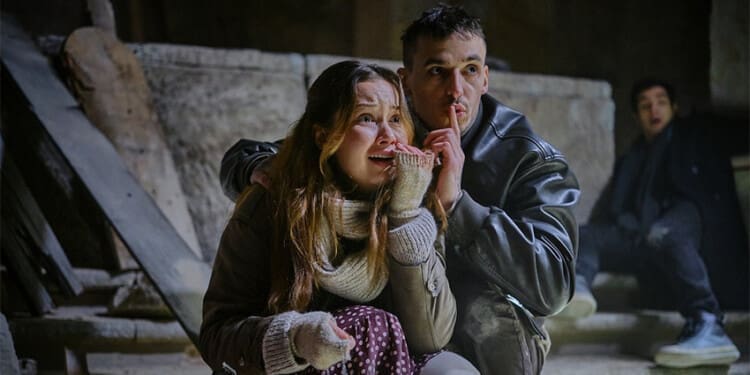 První teaser k mysterióznímu hororu Uzel zla nás vezme na strašidelnou výpravu