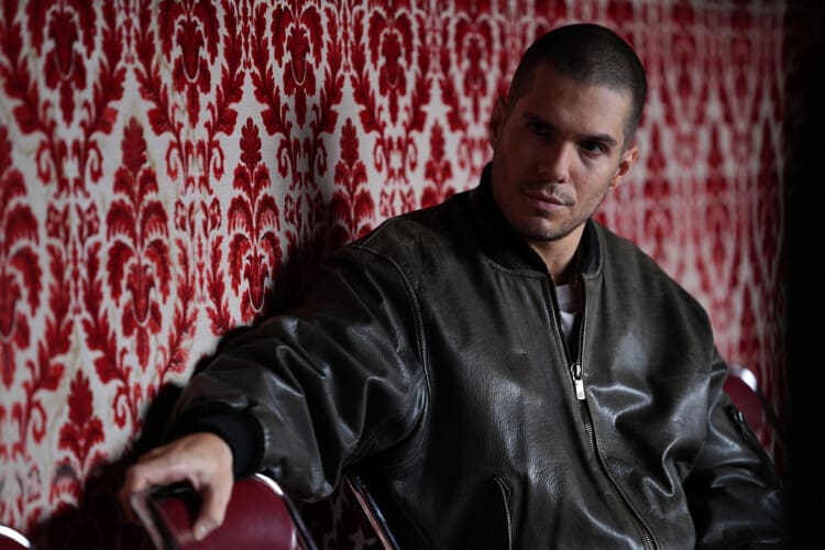 Zběsilá láska (2024)