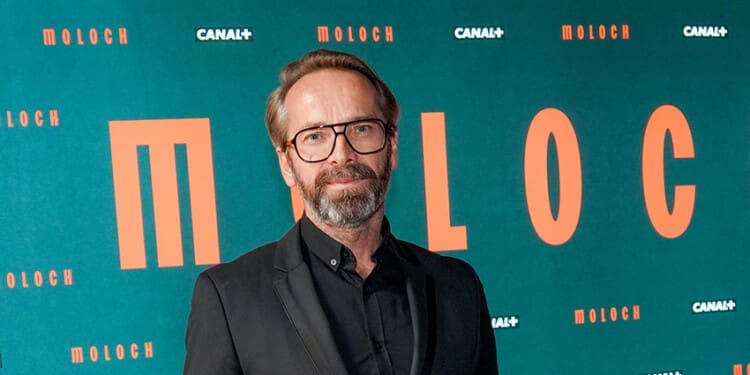 Jan Révai o minisérii Moloch, investigativní novinařině, natáčení na Ukrajině a akčních scénách