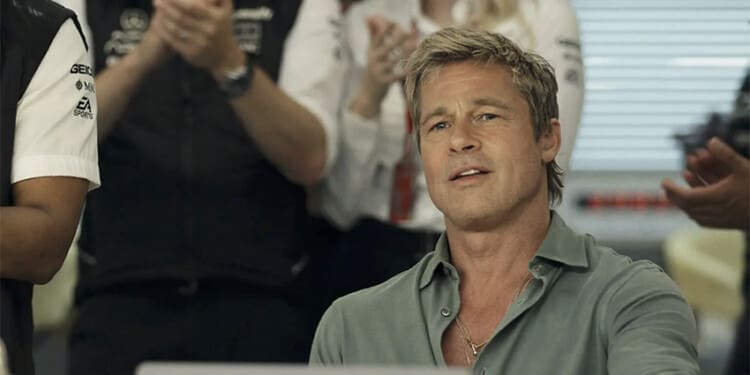 Recenze: F1 je blockbuster se vším všudy, jen ne s brzdami