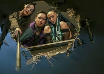 Recenze Cihla: Když zeď není jen fyzická, ale i scenáristická