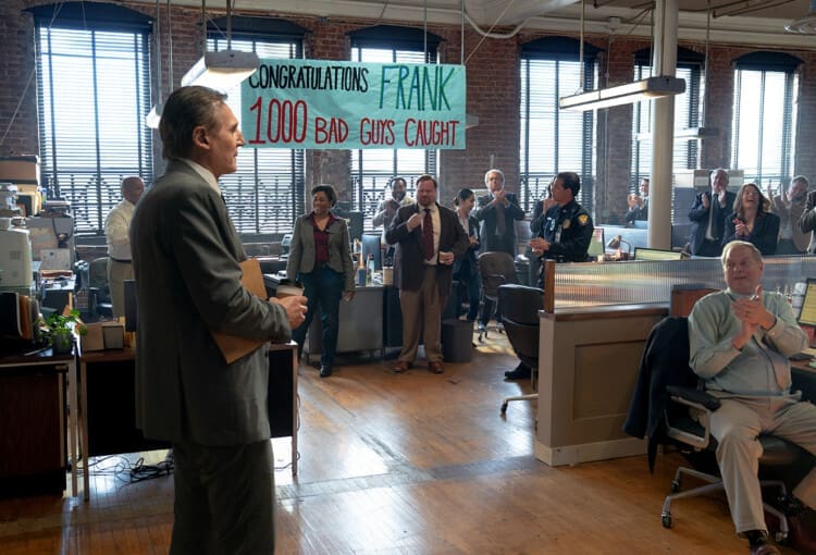 Bláznivá střela (2025)