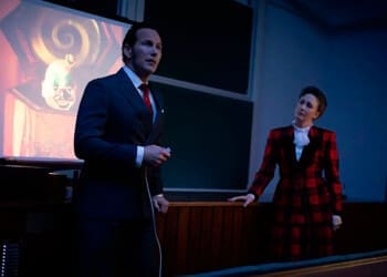 Recenze V zajetí démonů 4: Poslední rituály – Slavná hororová série se uzavírá zdlouhavým finále, ve kterém se většinu času nic neděje