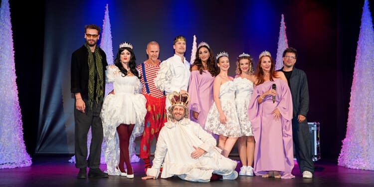 Muzikál Pyšná princezna, tiskovou konferencí provázela královna Eliška Bučková a šašek Braňo Polák