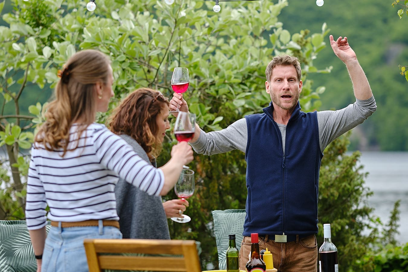 Něco za něco (2025)