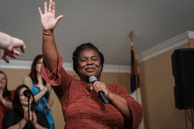 Nepolapitelný (2025)