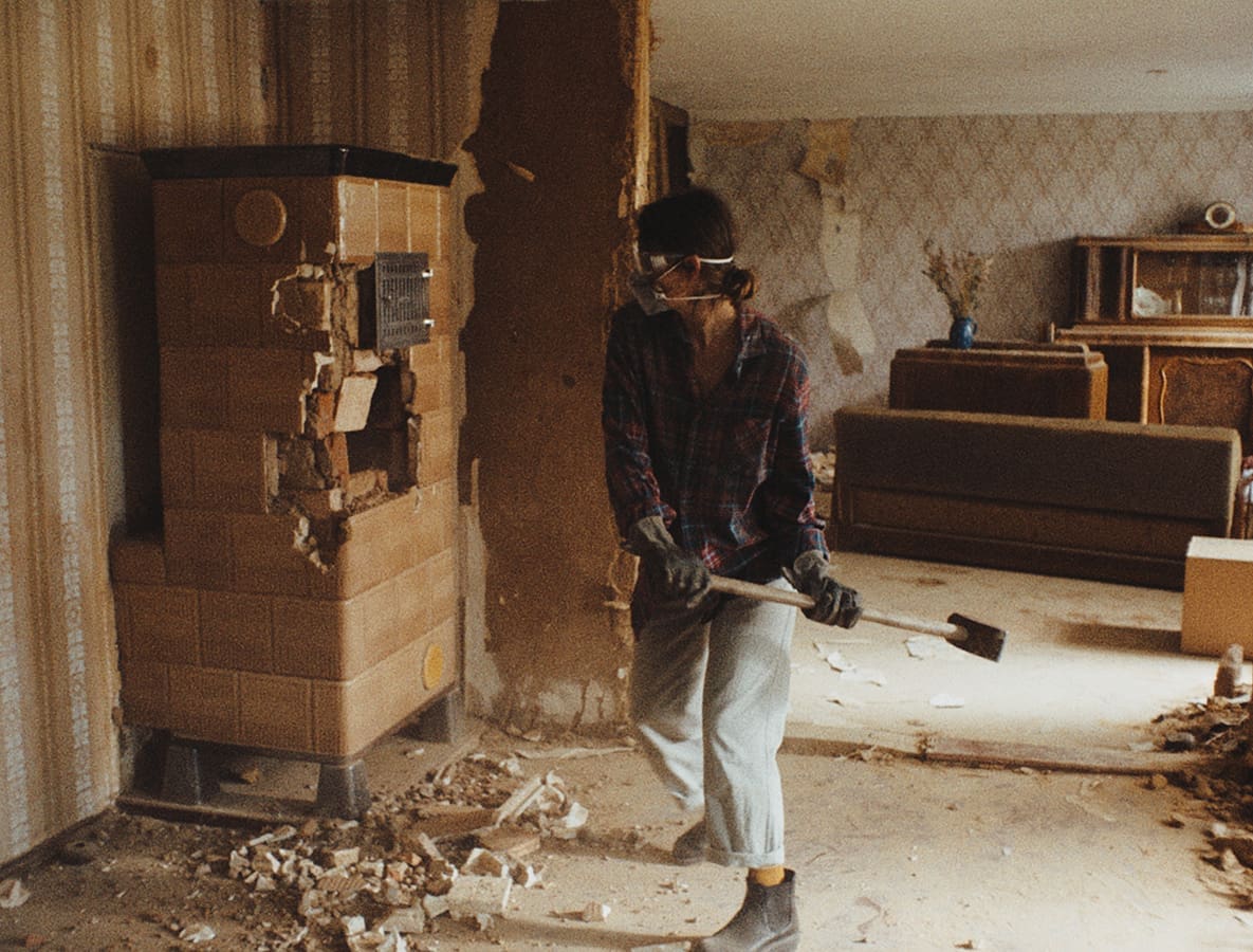 Pohled do slunce (2025)