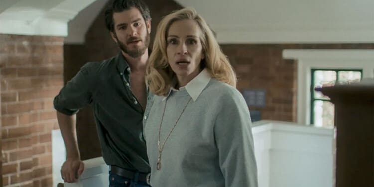 Recenze: Obvinění je jen přehlídka pseudo-intelektuálního snobství