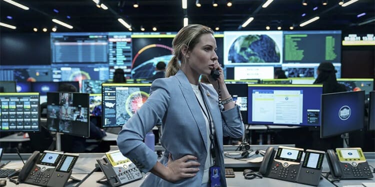 Recenze: Dům plný dynamitu nabízí působivou myšlenkovou rovinu, ovšem jako filmový zážitek nenaplní svůj potenciál