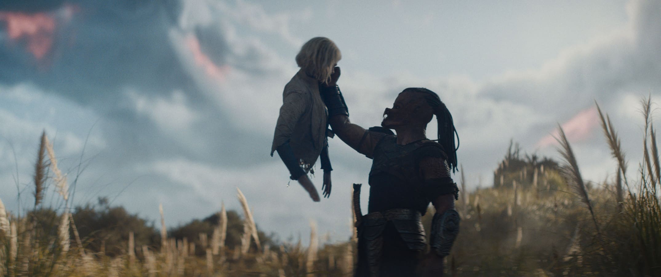 Predátor: Nebezpečné území (2025)