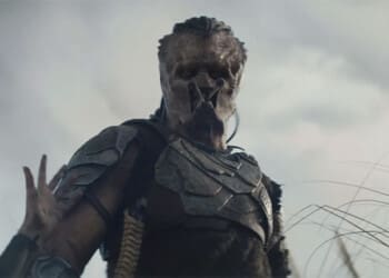 Recenze Predátor: Nebezpečné území je báječně temná, zábavná, originální a přístupná akční sci-fi