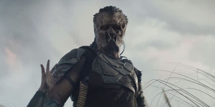 Recenze Predátor: Nebezpečné území je báječně temná, zábavná, originální a přístupná akční sci-fi