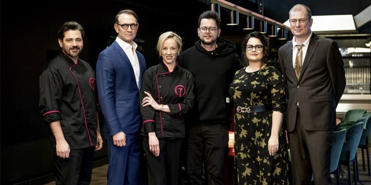 Vojtěch Kotek, Petra Hřebíčková či Tomáš Maštalír nás vezmou do filmové kuchyně komedie Když se zhasne