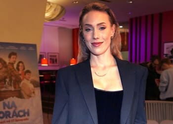 Aneta Krejčíková o natáčení filmu Na horách, Krkonoších, nebezpečných scénách i psím parťákovi