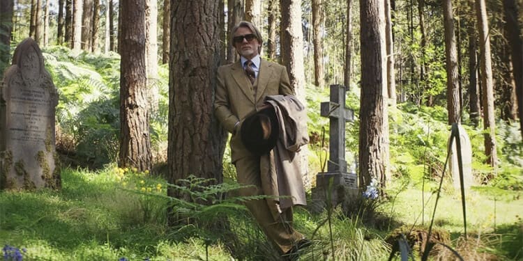 Recenze Na nože: Probuzení mrtvého muže – Třetí případ Benoita Blanca má zajímavou zápletku, ale odradí svou roztáhlostí