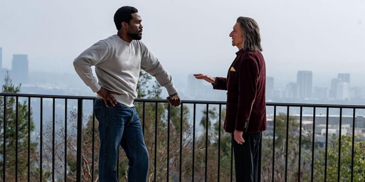 Oficiální trailer k seriálu Wonder Man, ve kterém se představí Yahya Abdul-Mateen II či Ben Kingsley