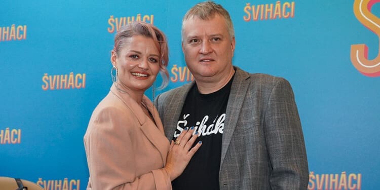Erika Stárková a Tomáš Jeřábek o zábavném natáčení filmu Šviháci, manželství, Vajcovce i procedurách