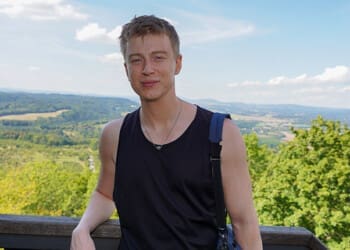 Adam Mišík o roli Tomáše ve filmu Dovolená v Českém ráji, natáčení v exteriérech a adrenalinu