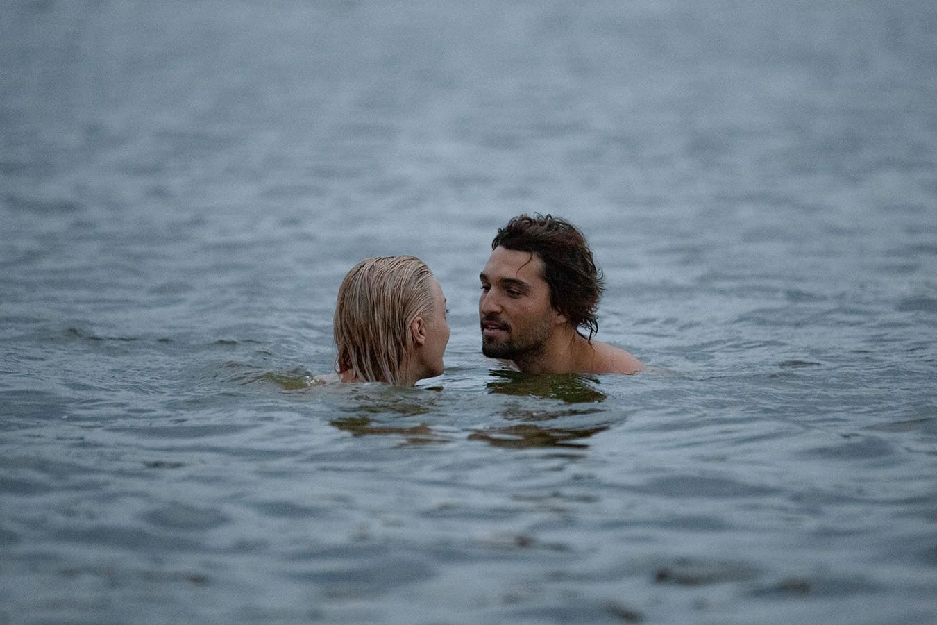 Nečekané léto (2026)