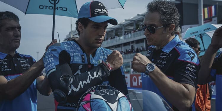 Recenze filmu Idolové: Poslední kolo se snaží jet na plný plyn, ale v depu zůstal nejen motor, ale i soudnost