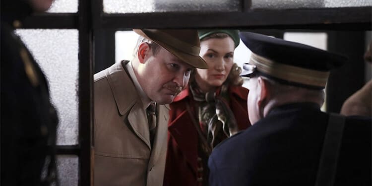 Recenze: Švédská spojka připomíná, že Oskarů Schindlerů bylo za druhé světové války víc