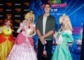 Slavnostní premiéru Super Mario galaktický film poctily svou návštěvou princezny Peach, Daisy a Rosalina