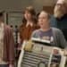 Filmové události #20/26: Do Bílého lotosu míří posily, spin-off Teorie velkého třesku má první trailer