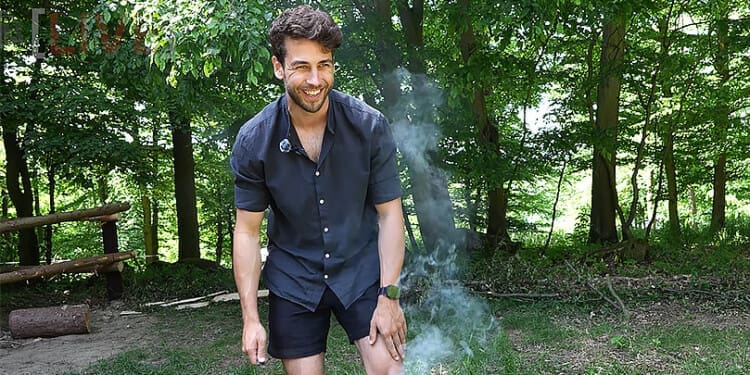 Herec Ondřej Kubina ze Survivoru a jeho lekce rozdělávání ohně na Farmě
