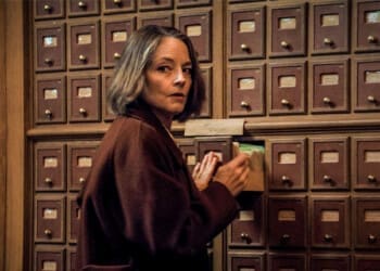 Recenze: Soukromý život představuje Jodie Foster s plynulou francouzštinou jako psychiatričku vyšetřující vraždu 